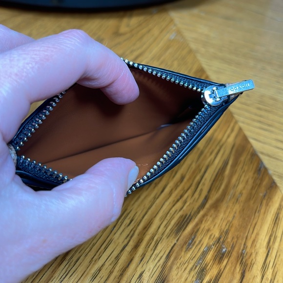 NWT COACH ZIP CARD CASE - Picture 9 of 10
